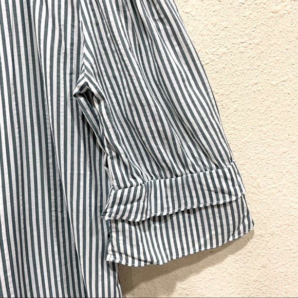 Plus Size Boho Cold Shoulder Top (NWT) - Picture 7 of 7